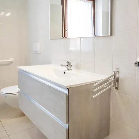 Se042 - Marzocca, Comodo Trilocale A 100 Mt Dal Mare Apartment *